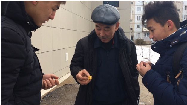 In medical college of the city of Zhezkazgan there have taken place the actions devoted to the 25 anniversary of Independence of the Republic of Kazakhstan within the Republican stocks "Youth for Traditional Values" and "25 noble causes"